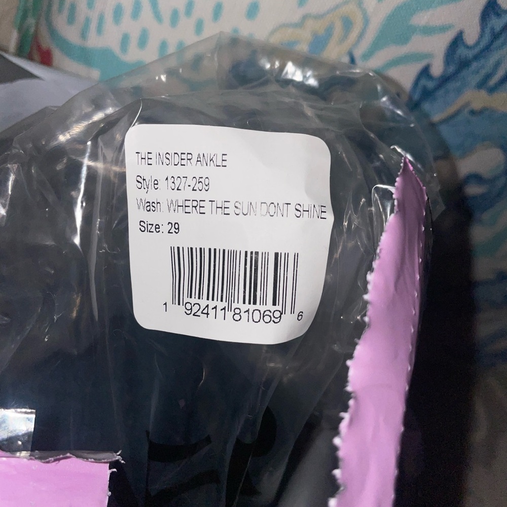 MOTHER Dark Blue Ankle Jeans - Picture 8 of 8